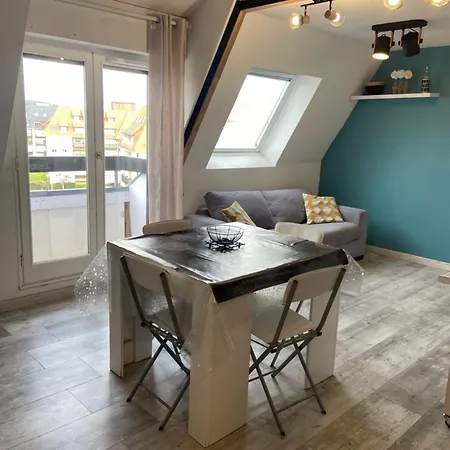 Duplex A 150 Metres De La Mer 아파트