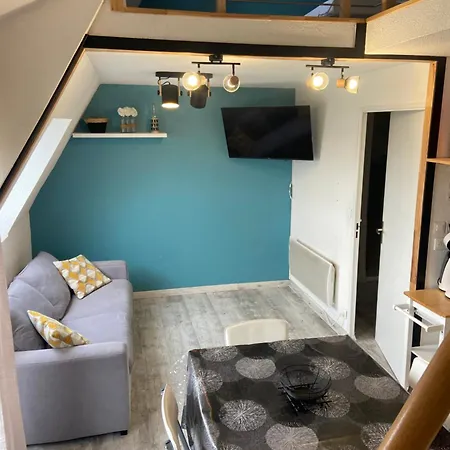 Duplex A 150 Metres De La Mer 아파트 *
